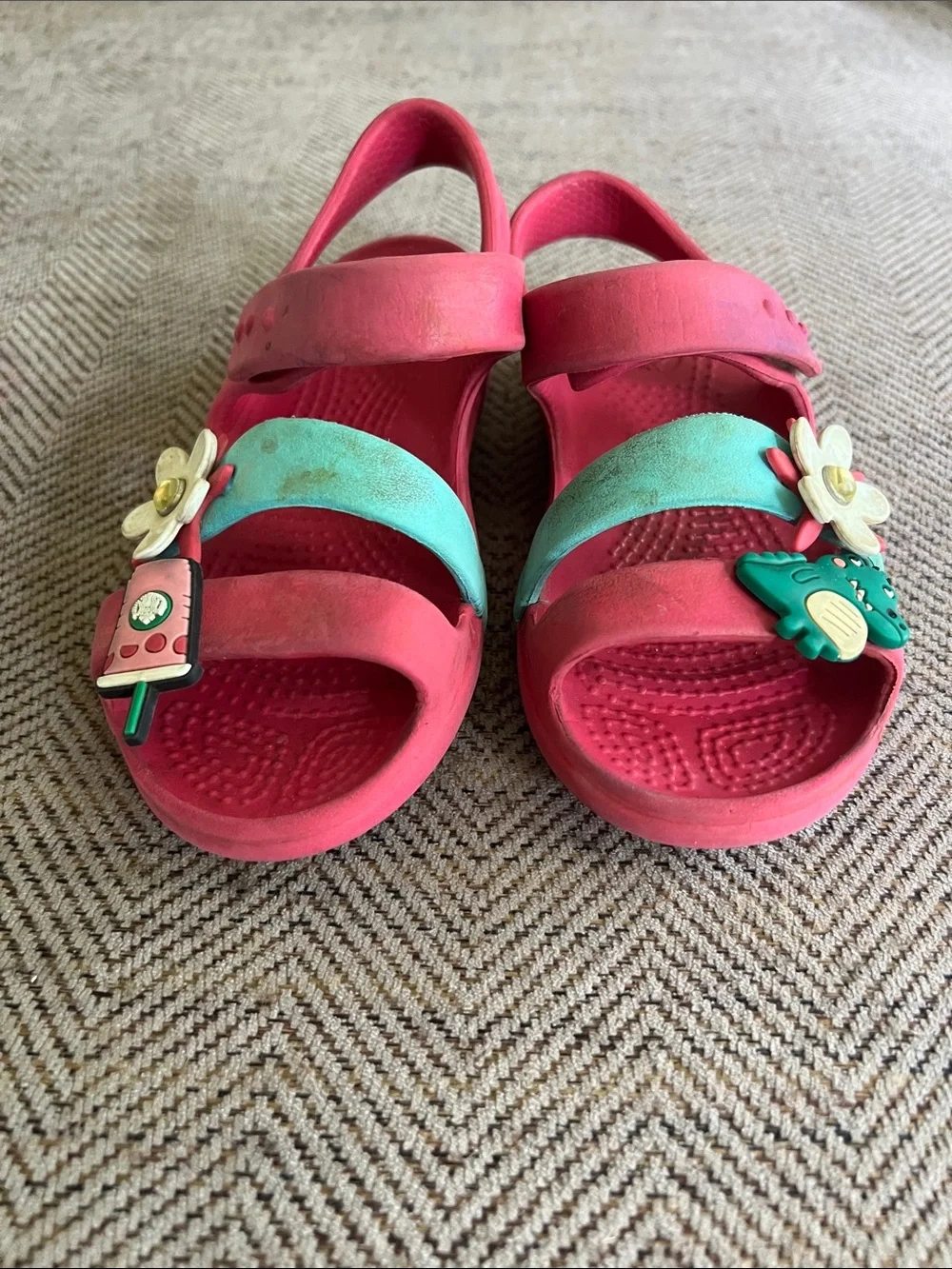 CROCS sandals size